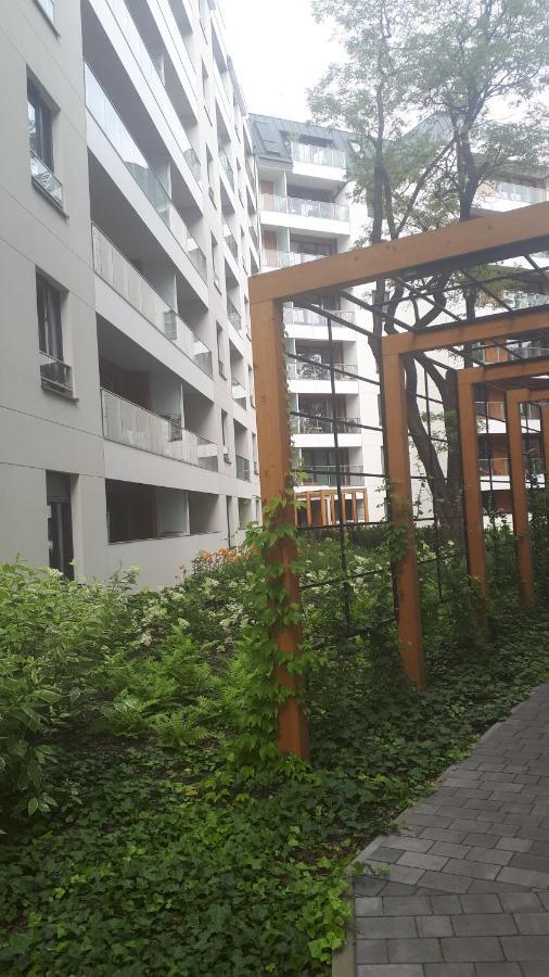 Vena Apartment Breslavia Esterno foto